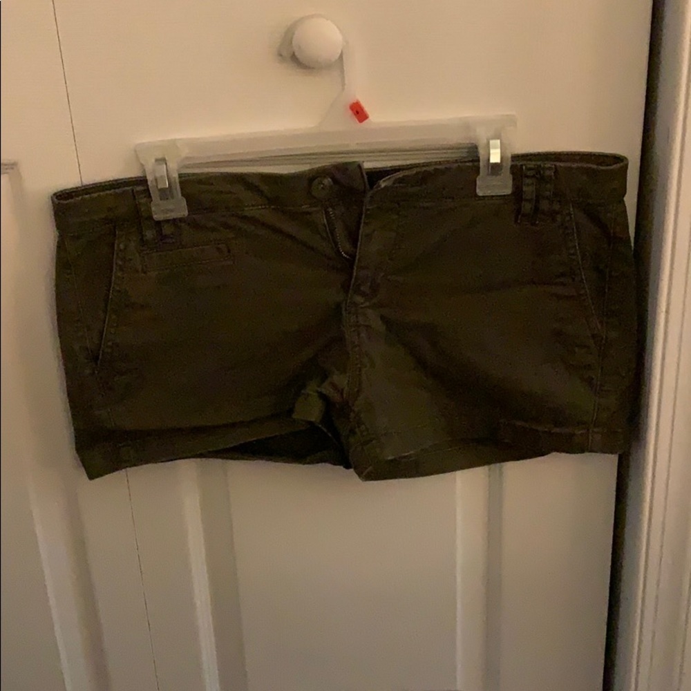 Express Army Green Shorts Size 8